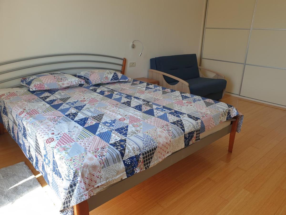 ドゥブロブニクAbelia, Two Terraces, Hot Tub, Free Parkingアパートメント エクステリア 写真